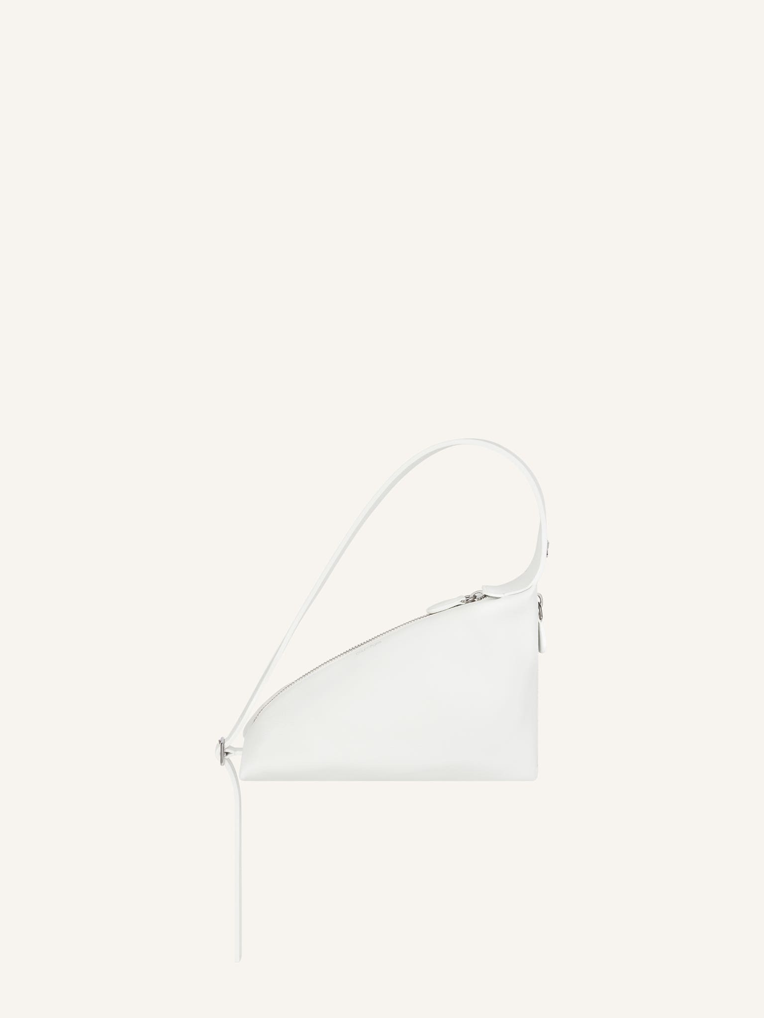 LEATHER ONE BAG