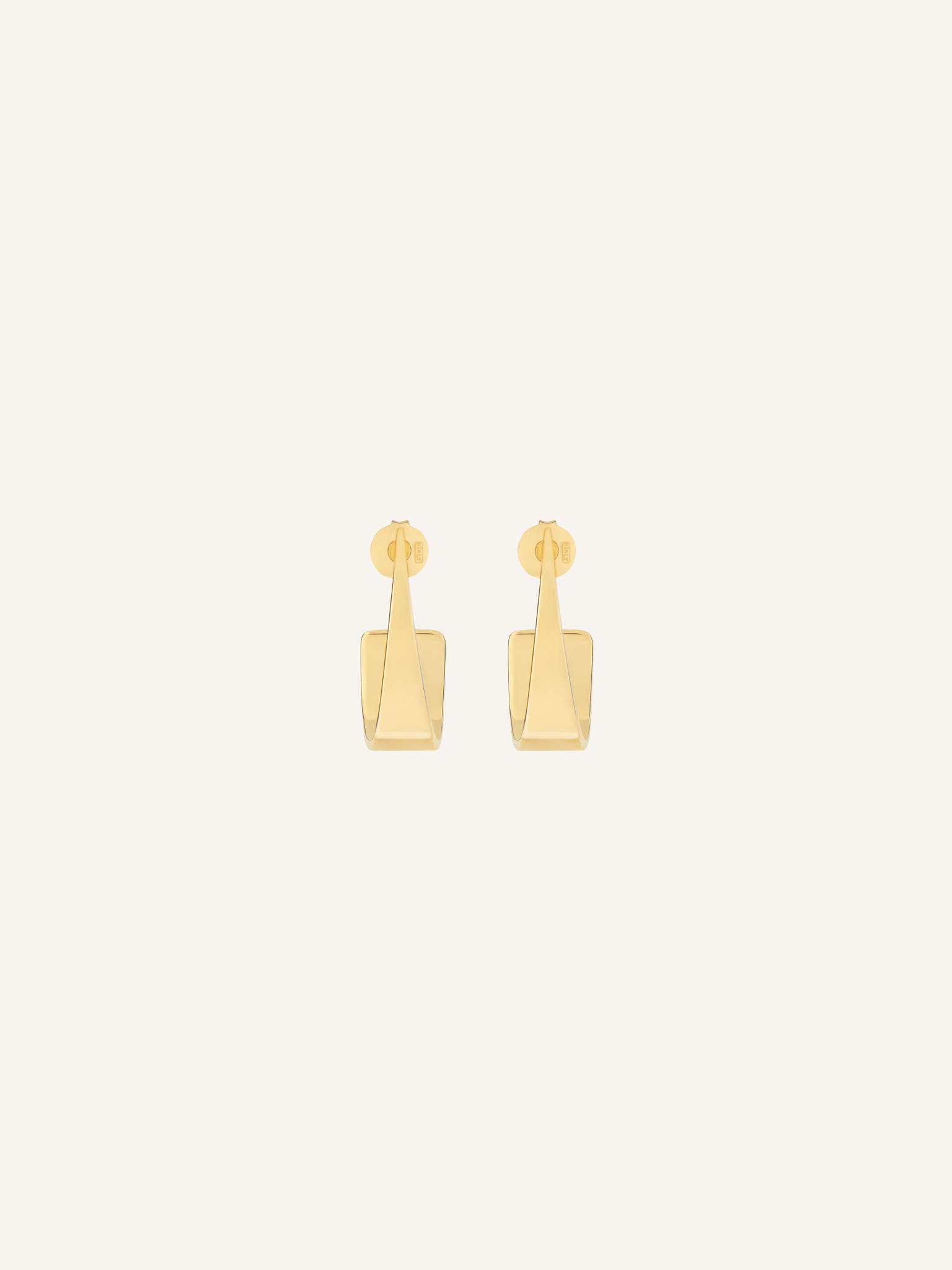 ONE CURVED EARRINGS