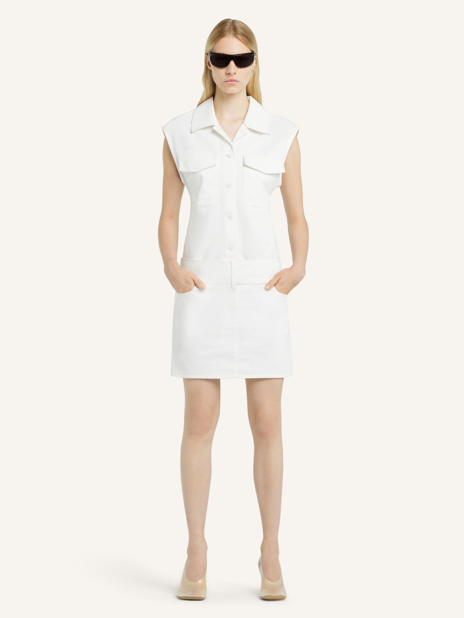 SLEEVELESS UTILITY SHIRT