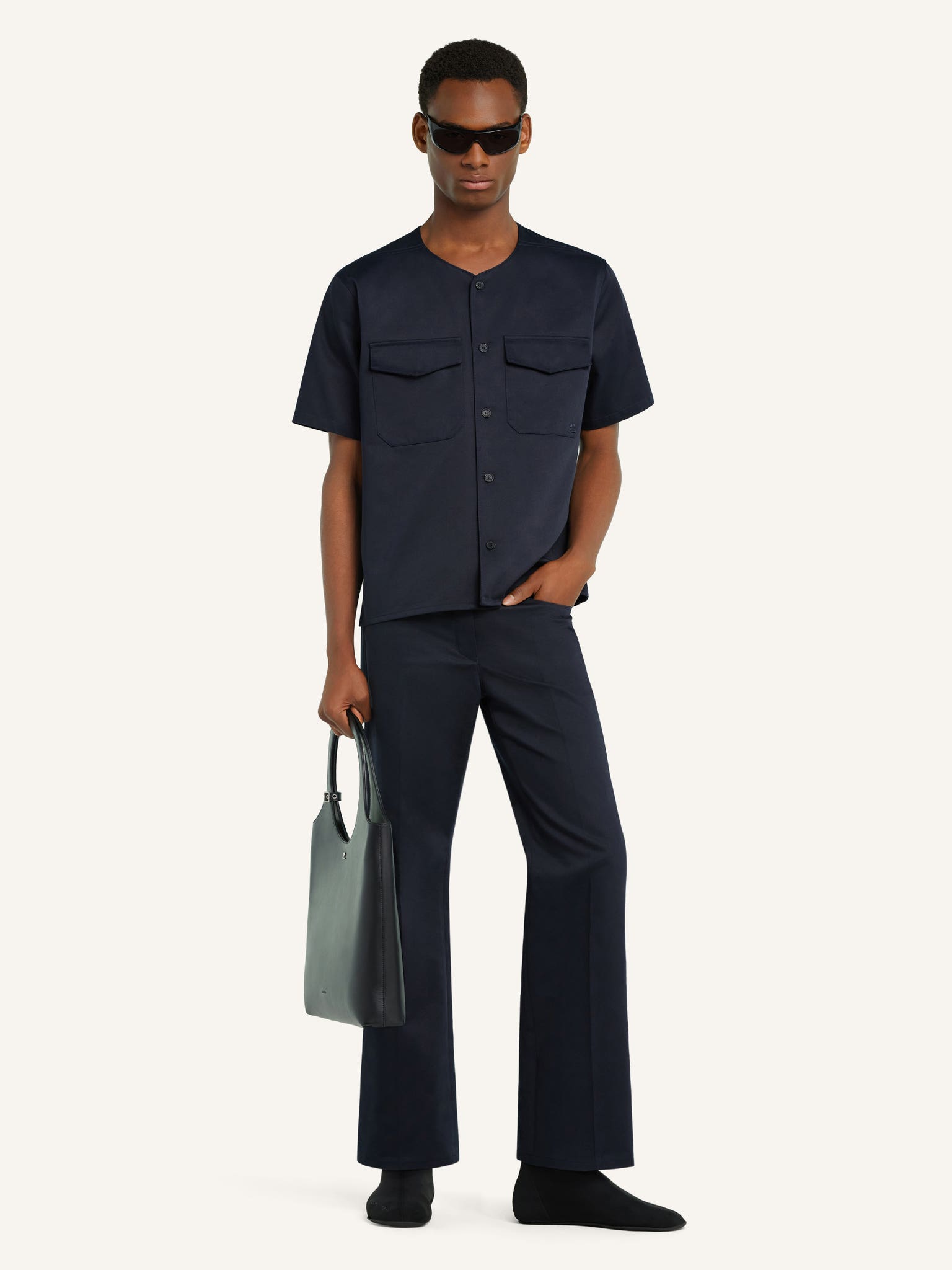 COLLARLESS UTILITY SHIRT