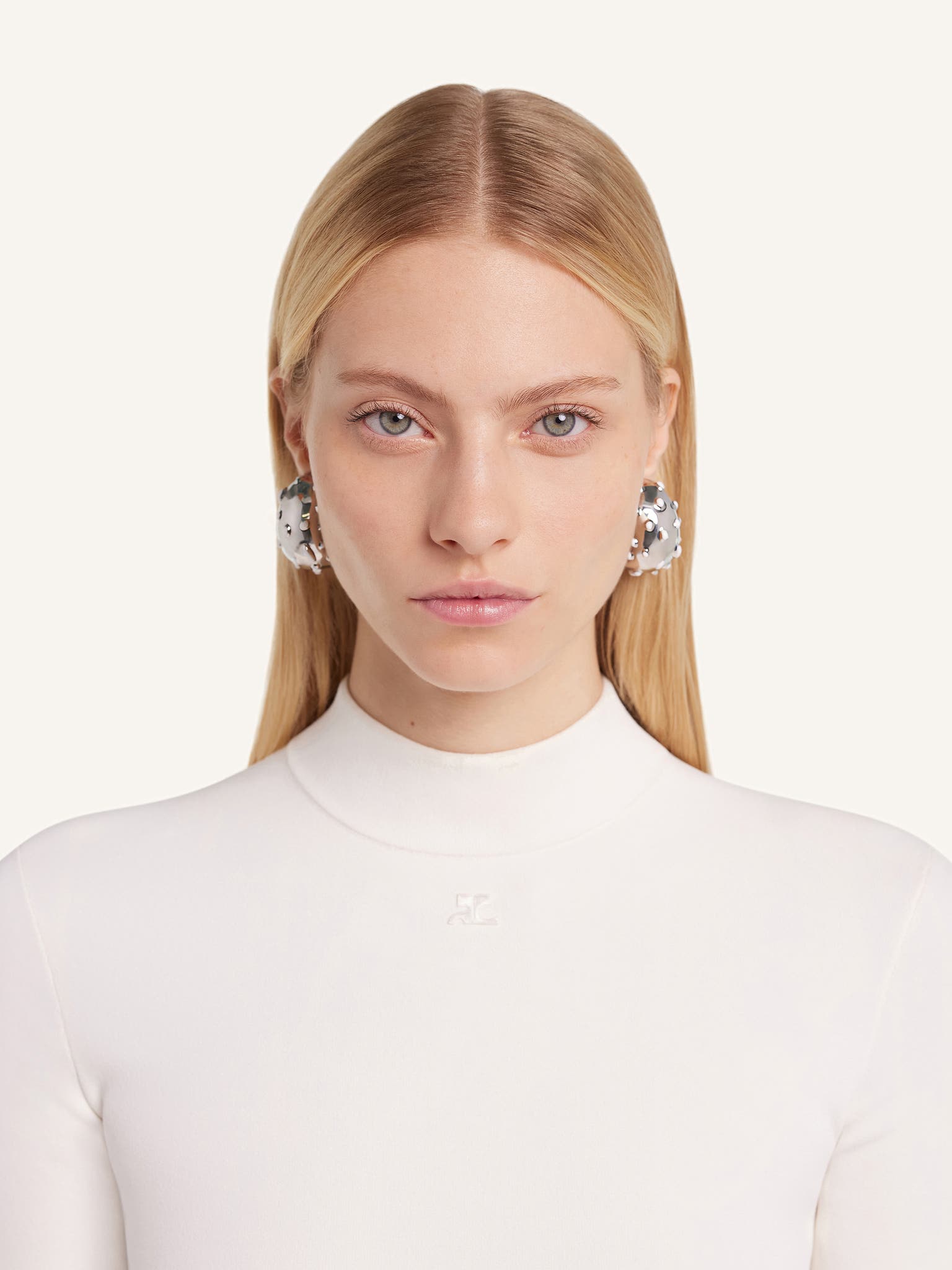 INFINITY FLECKED METAL EARRINGS