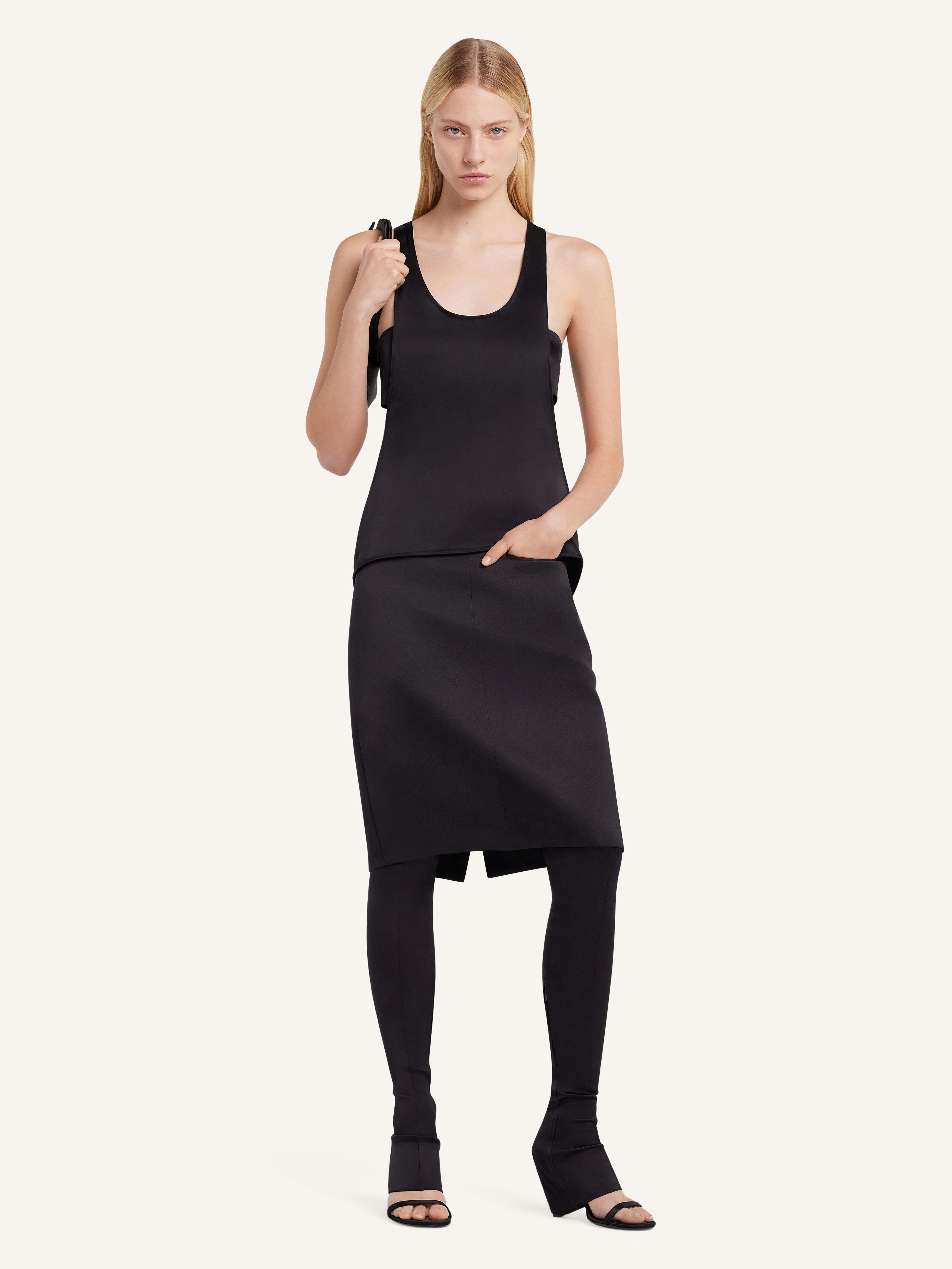 Courreges（ワンピース）のフリマアイテム一覧