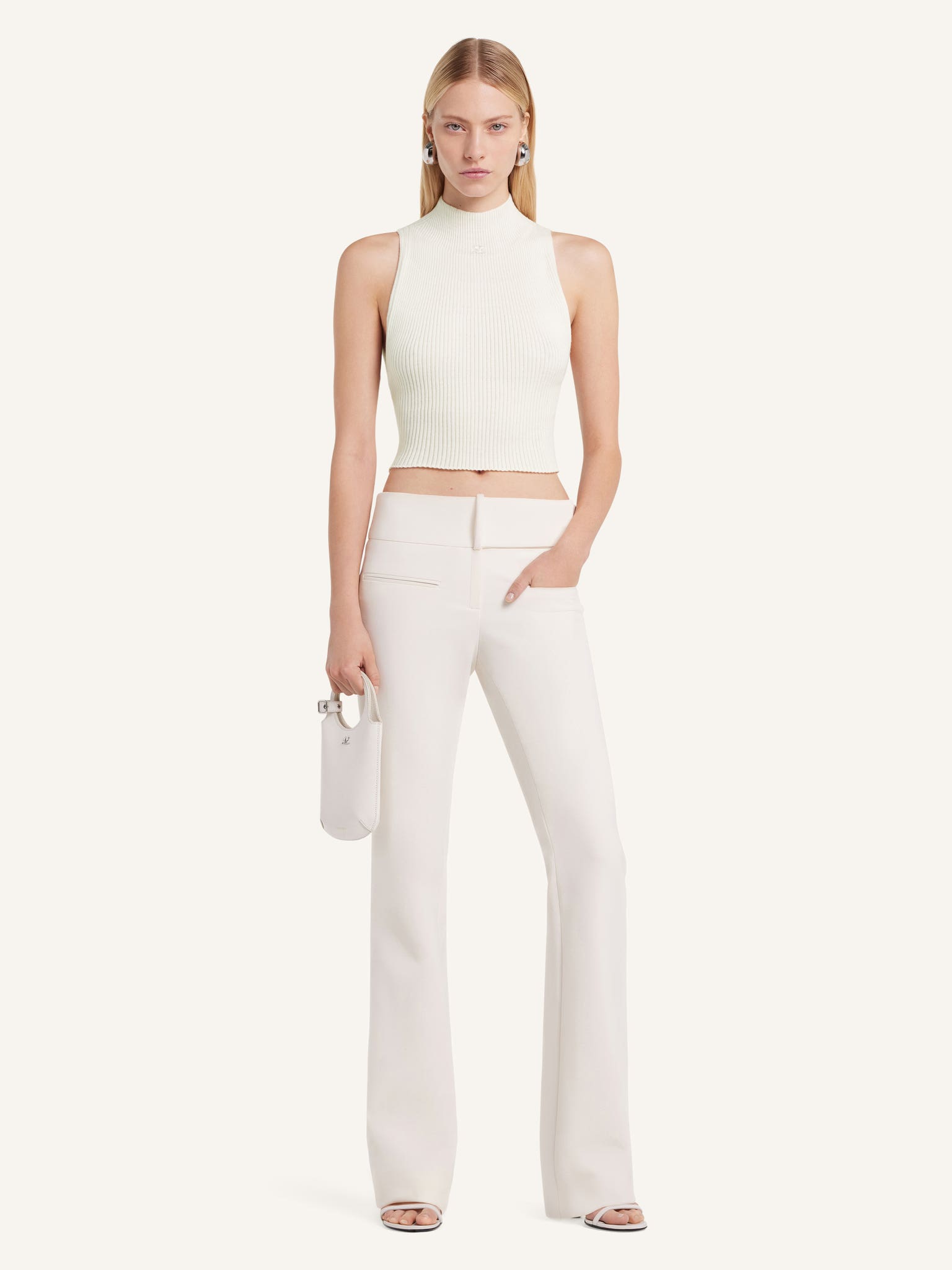 MOCKNECK LIGHT RIB CROPPED TOP