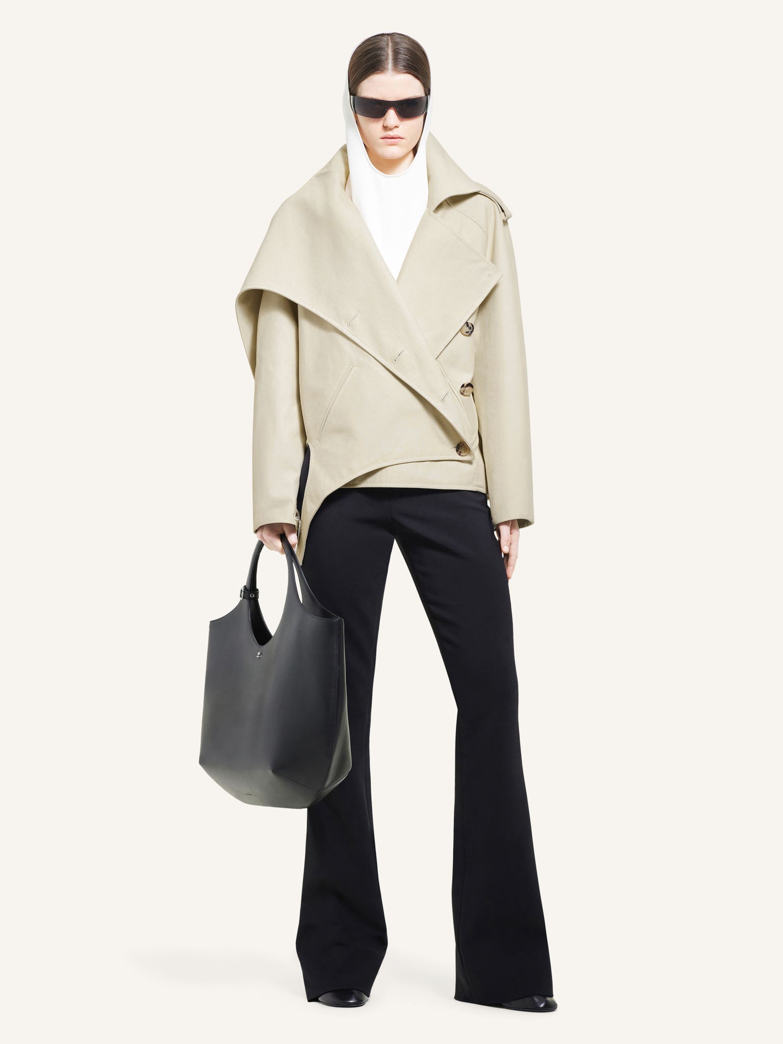 SHORT OBLIQUE TRENCH COAT