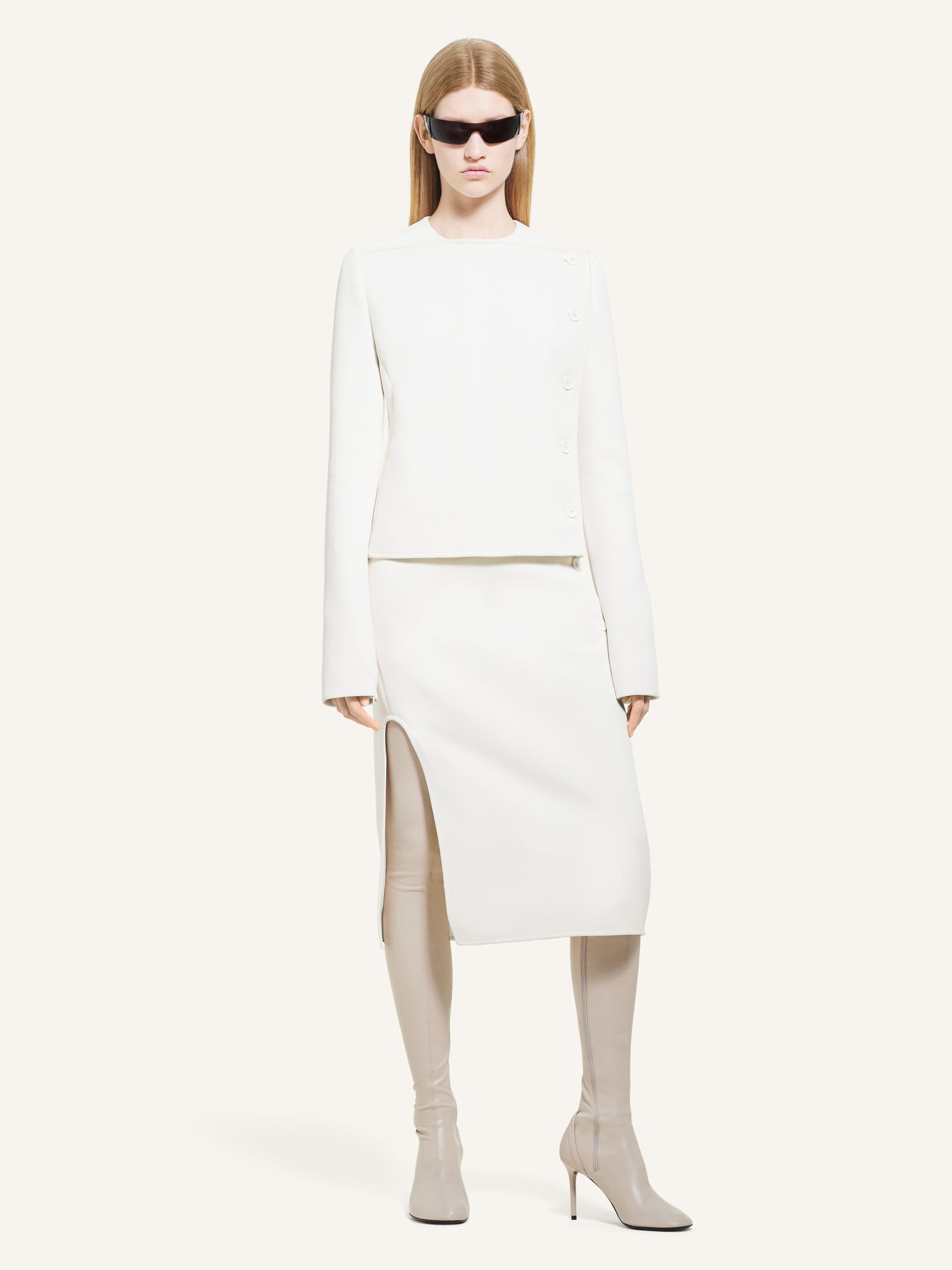 BUTTONED TAILORED JACKET