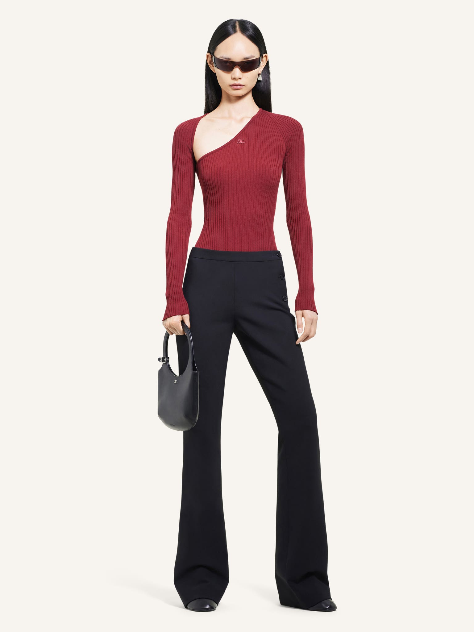 SLASH RIB KNIT TOP