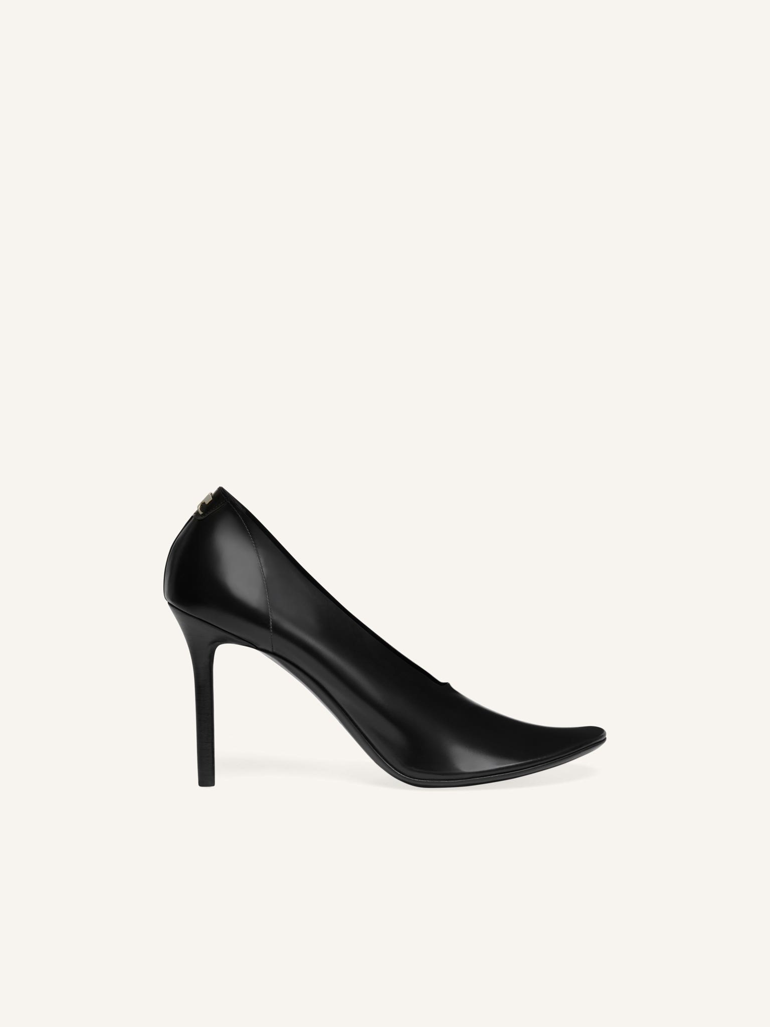 TRANSLUCENT STILETTOS